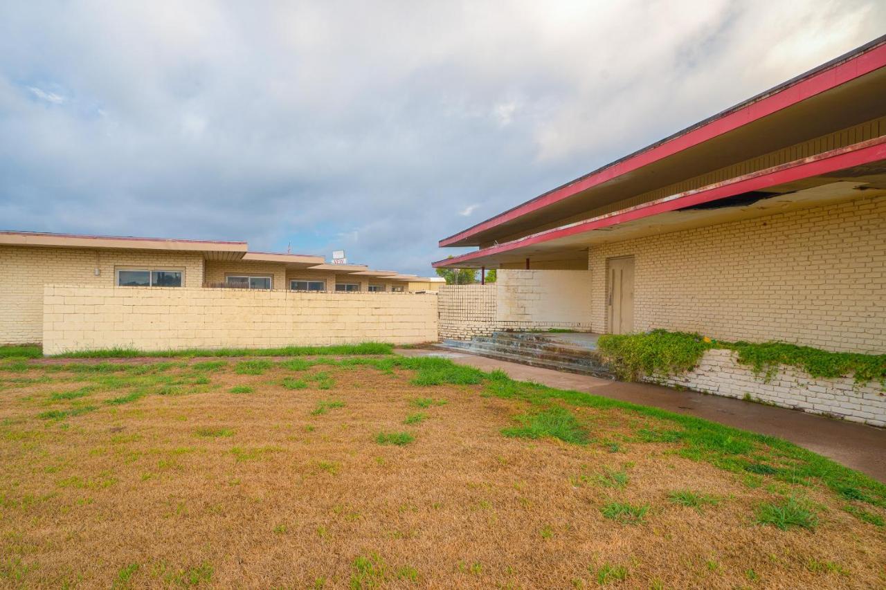 Town & Country Motel Bossier City By Oyo Bagian luar foto