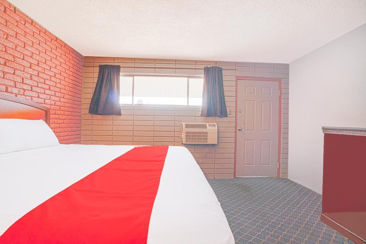 Town & Country Motel Bossier City By Oyo Bagian luar foto